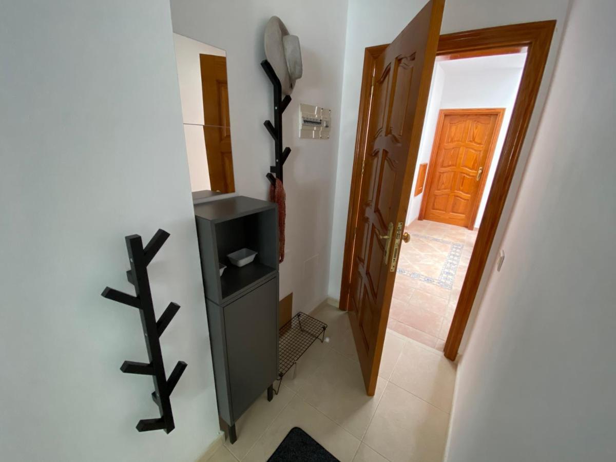 Apartamento en primera línea de Plaza en Alcala! Alcalá de Henares Exterior foto