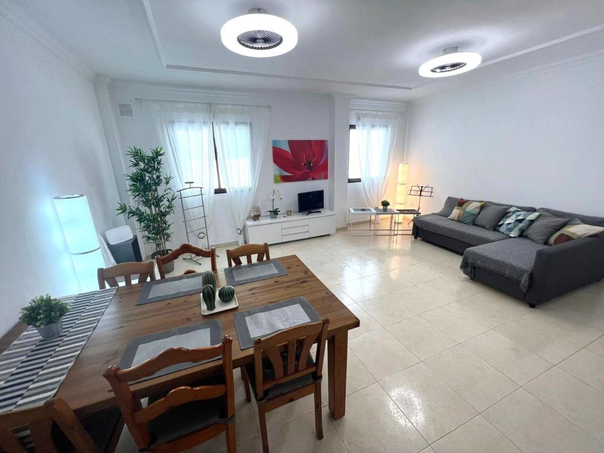 Apartamento en primera línea de Plaza en Alcala! Alcalá de Henares Exterior foto