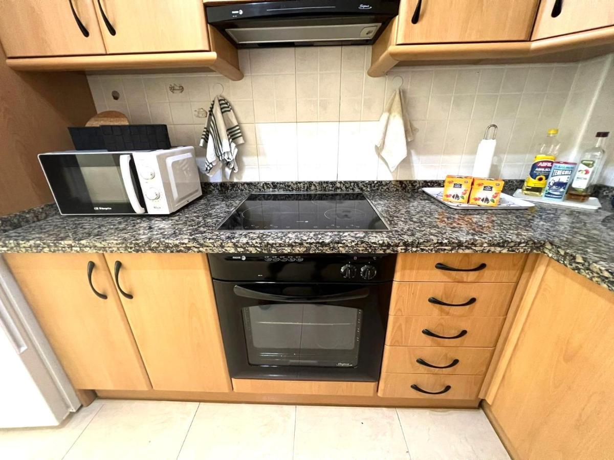 Apartamento en primera línea de Plaza en Alcala! Alcalá de Henares Exterior foto