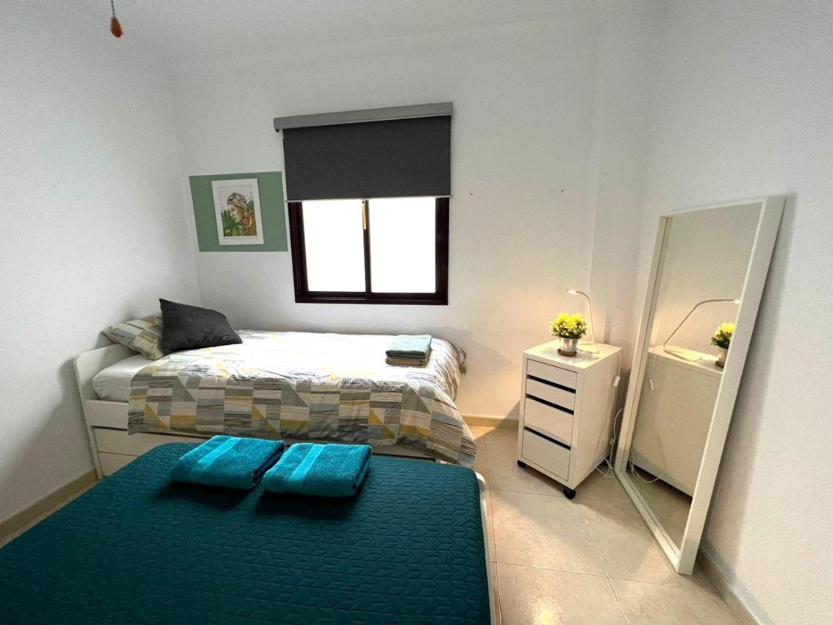 Apartamento en primera línea de Plaza en Alcala! Alcalá de Henares Exterior foto