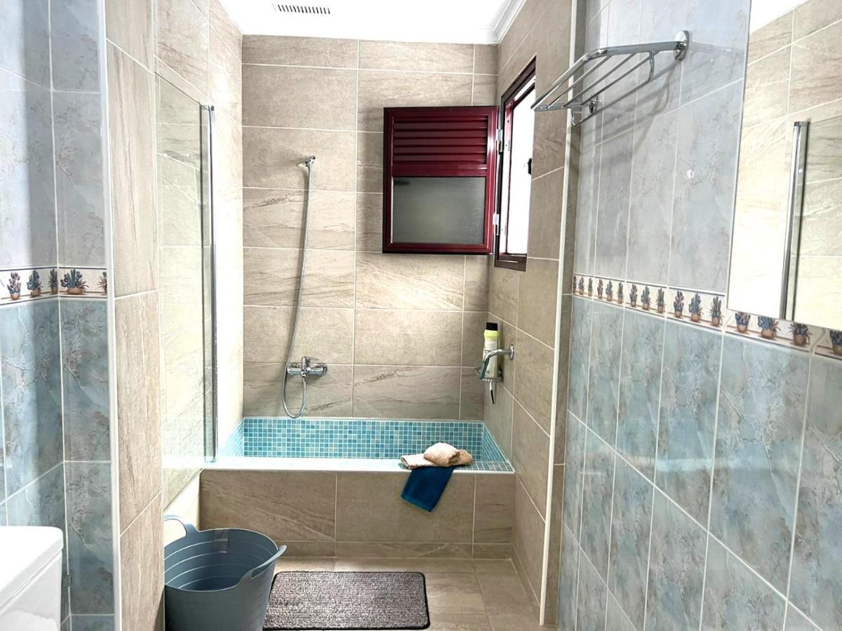Apartamento en primera línea de Plaza en Alcala! Alcalá de Henares Exterior foto